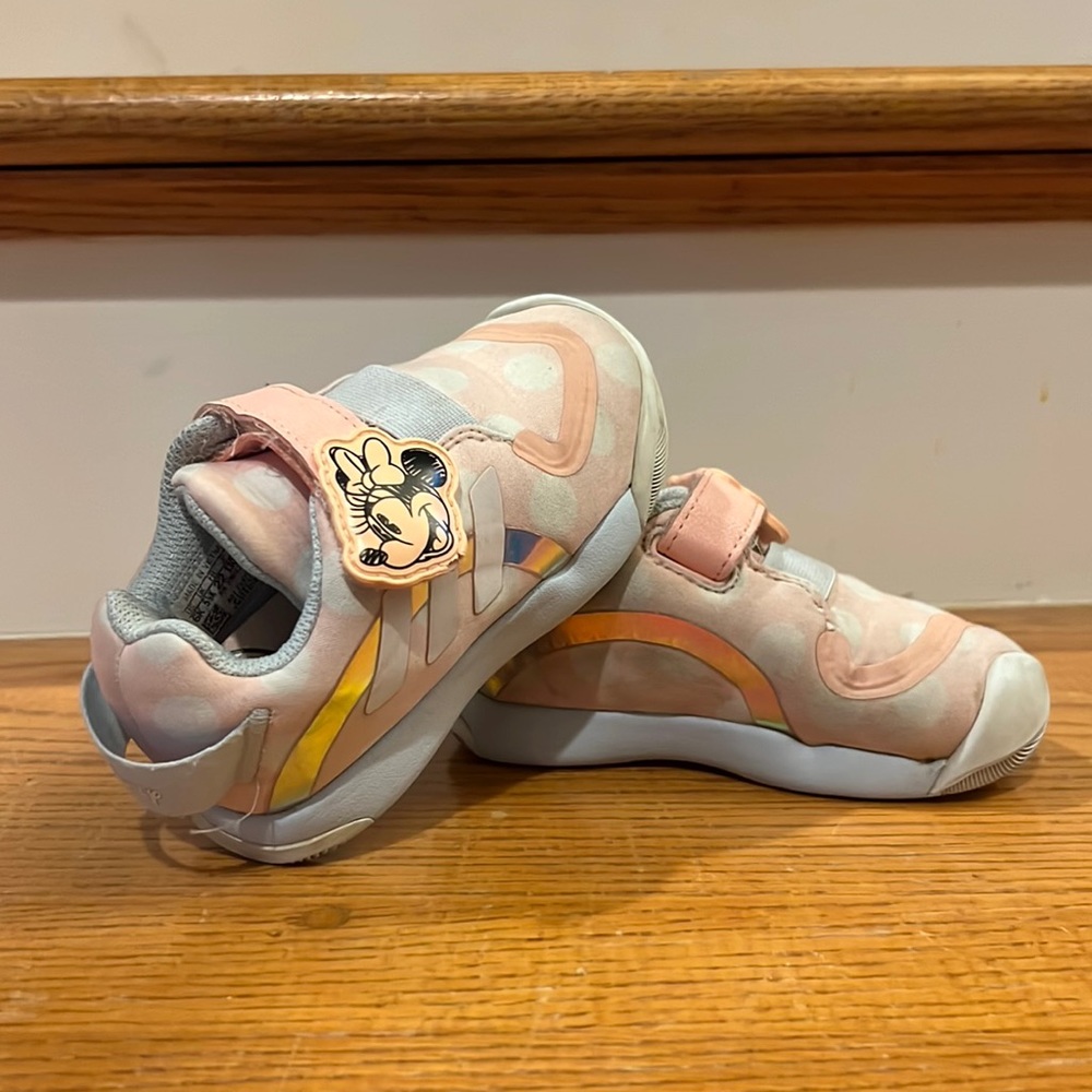 Adidas Minnie Mouse Pink and White Toddler Sneakers size 6